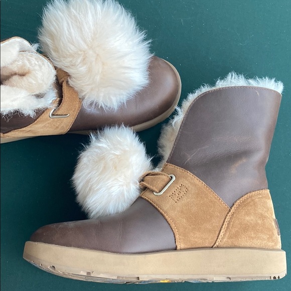 Ugg leather booties - Picture 8 of 8